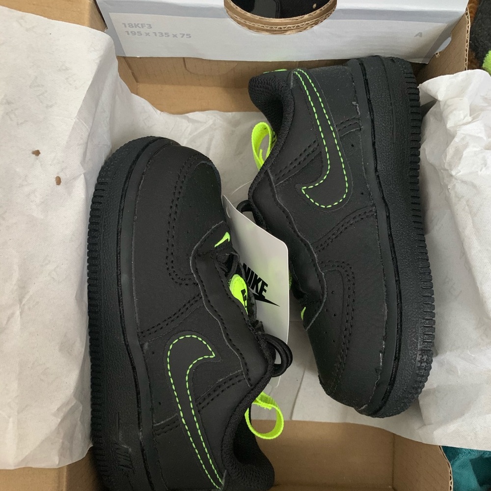 Black Toddler Nike Air Force One Toggle